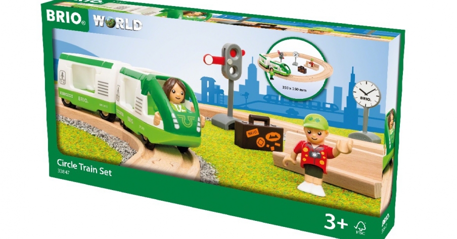 33847 BRIO Набор ж/д с зелёным пассажирским поездом